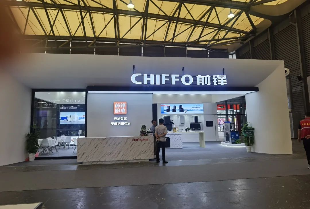 b4b440f732498f4c6317ab986bf65eb.jpg 图片