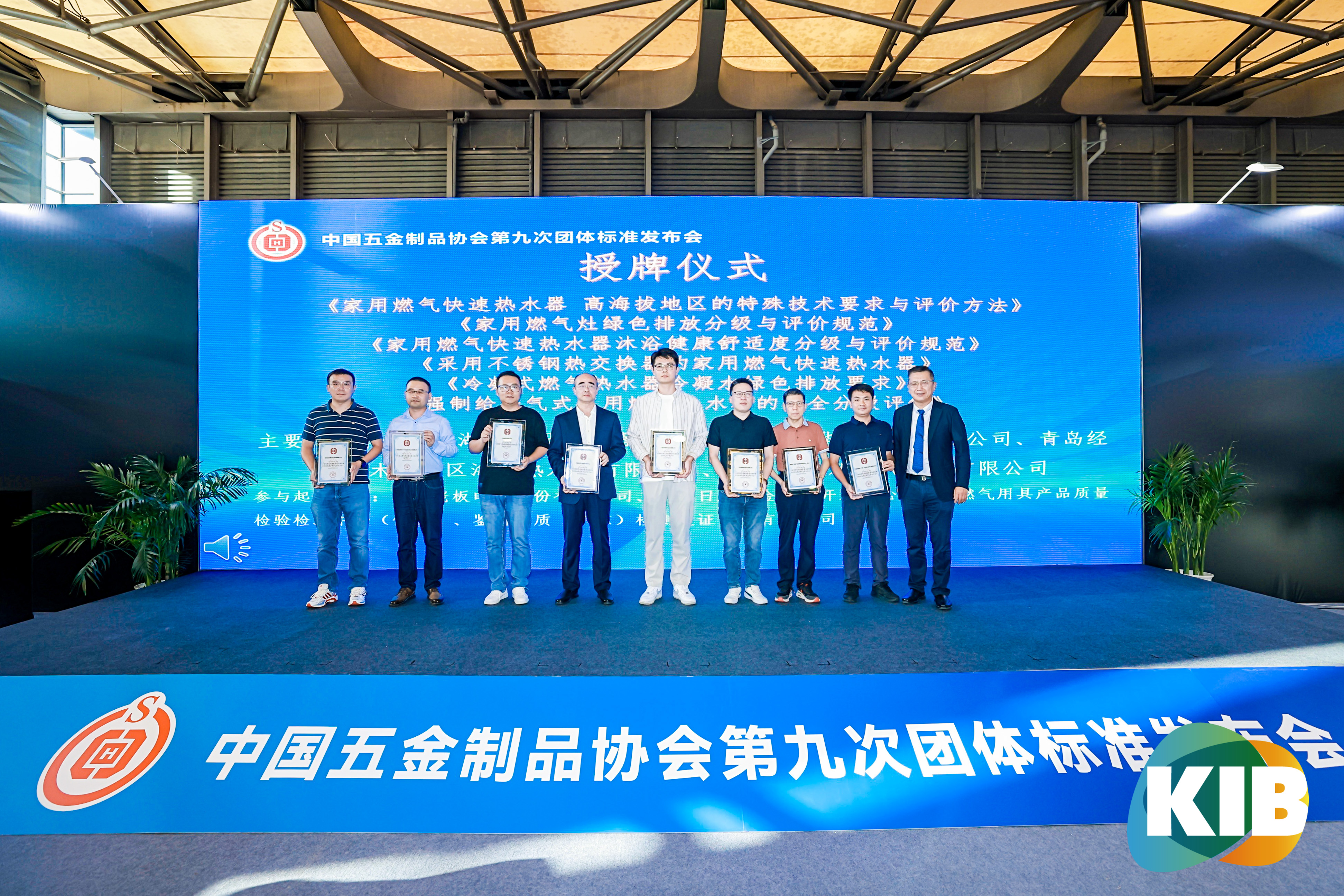 ZHAN0255-opq4023823823.jpg