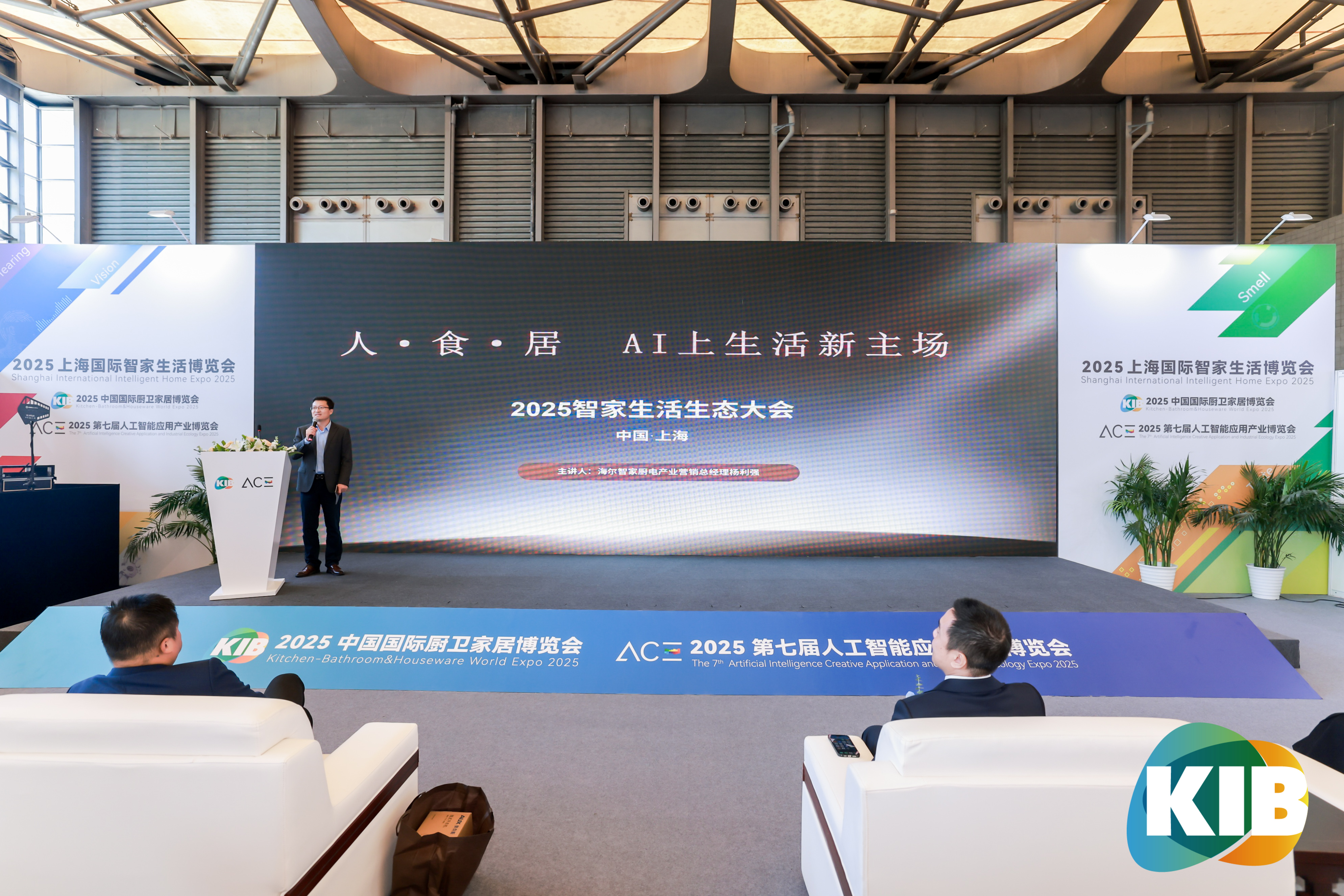 ZHAN9361-opq4023406535.jpg