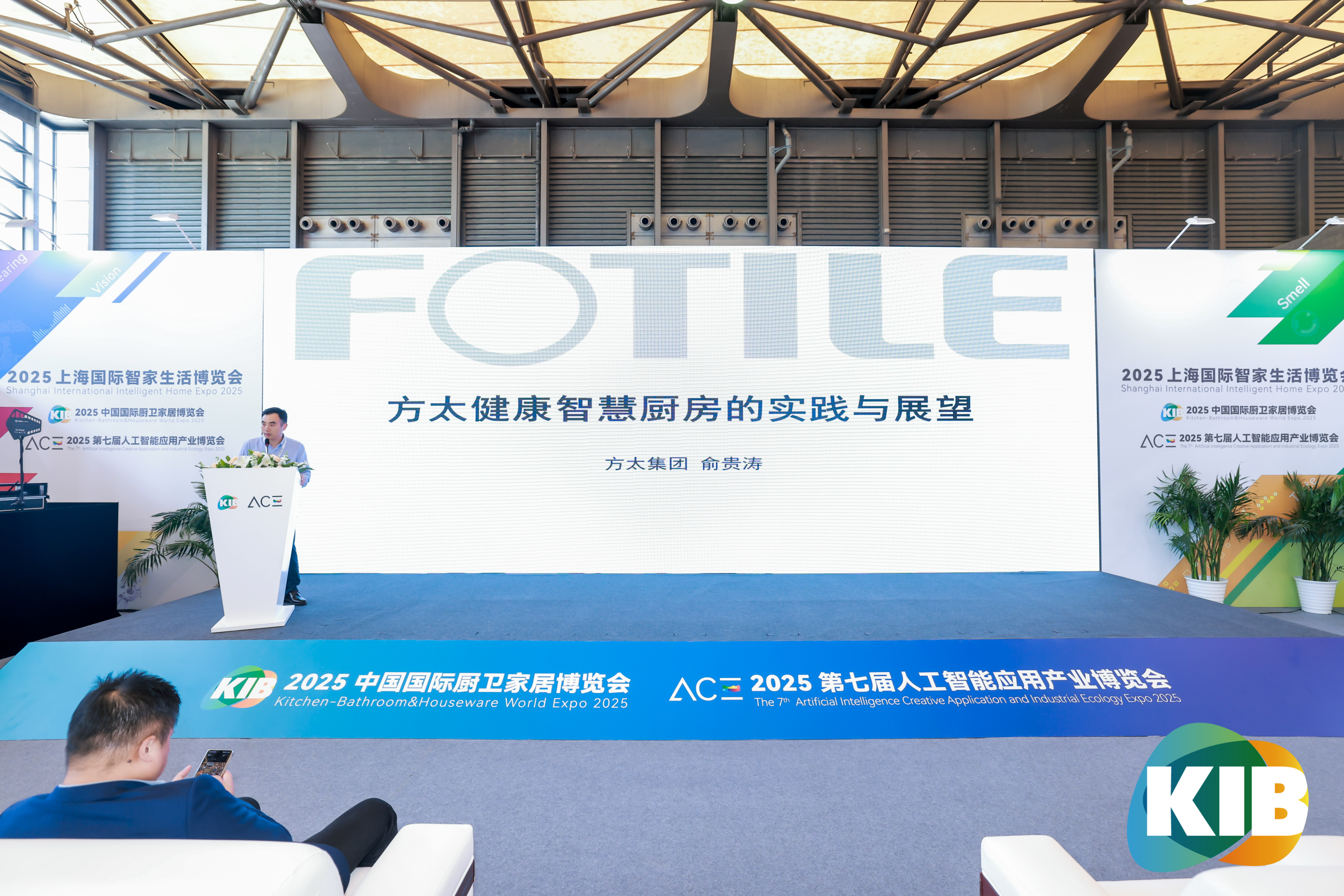 ZHAN9431-opq4023426137.jpg